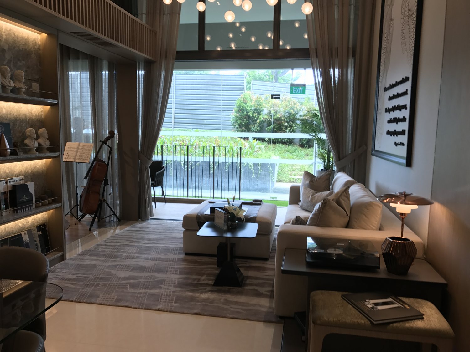 Hundred Palms Residence EC