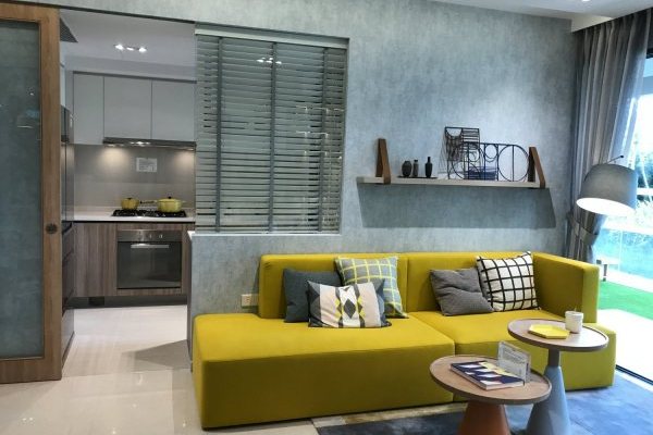Hundred Palms Residence EC