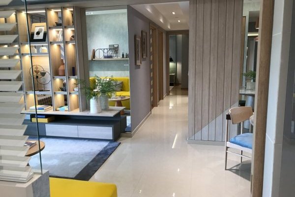 Hundred Palms Residence EC